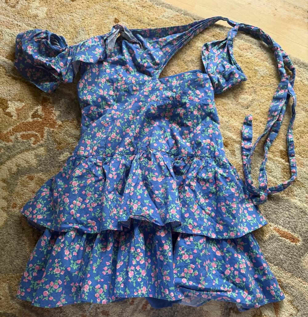 ***********LADIES in the south and south look here for the cutest dress********